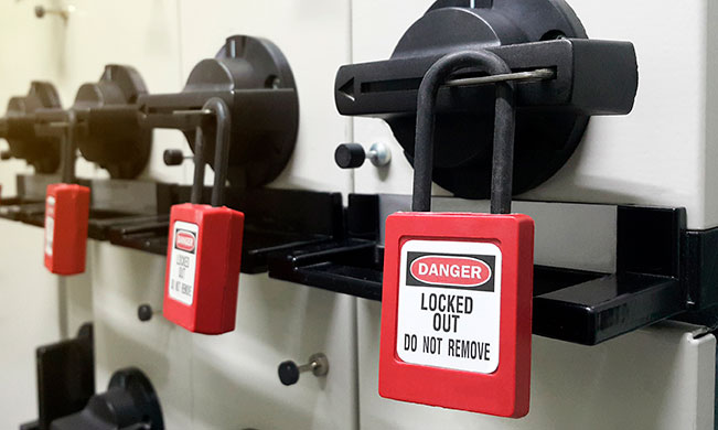 Consignación de equipos LOTO Candado